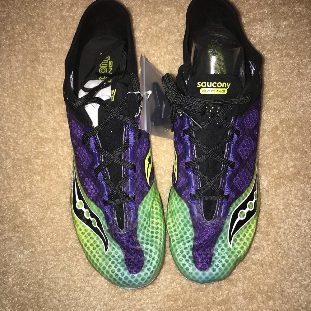 Saucony Mens Endorphin size 11.5 Black/Purple